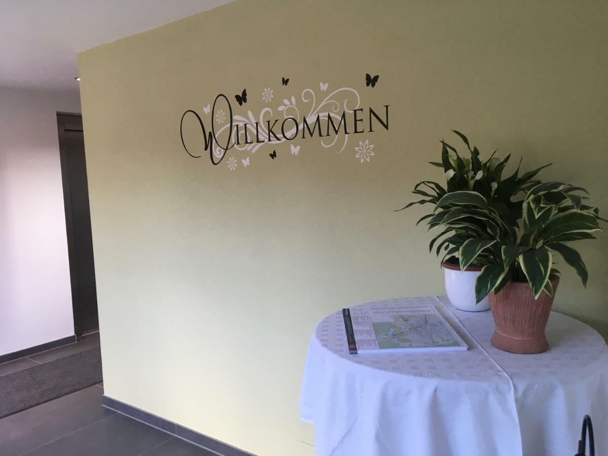 Ferienwohnungen Alpenflair - barrierefrei urlauben Oberammergau Exterior foto